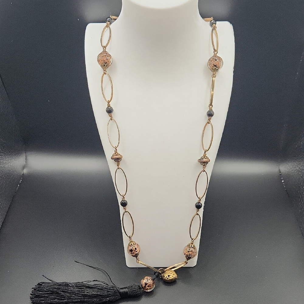 Elegant Glass Black and Gold Necklace With Tassel And Matching Bracelet Set